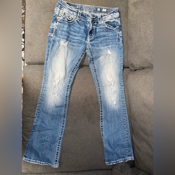 EUC MISS ME 29” waist signature boot cut 31” inseam - Picture 3 of 3